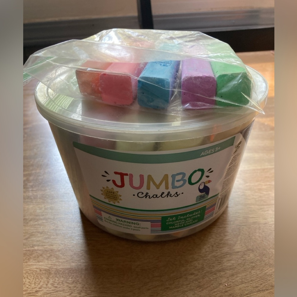 Jumbo Colorful sidewalk Chalk Set
